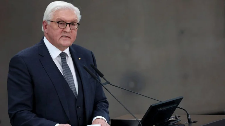 Steinmeier: European Army Cannot Replace NATO