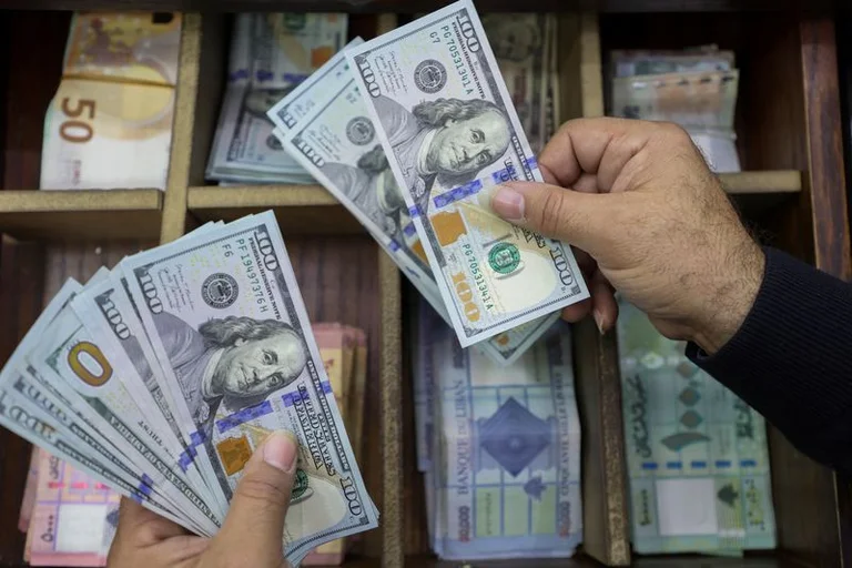 American dollar down to the lowest level of three years