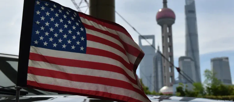 China says dialog “dere is open” for trade talks with the US