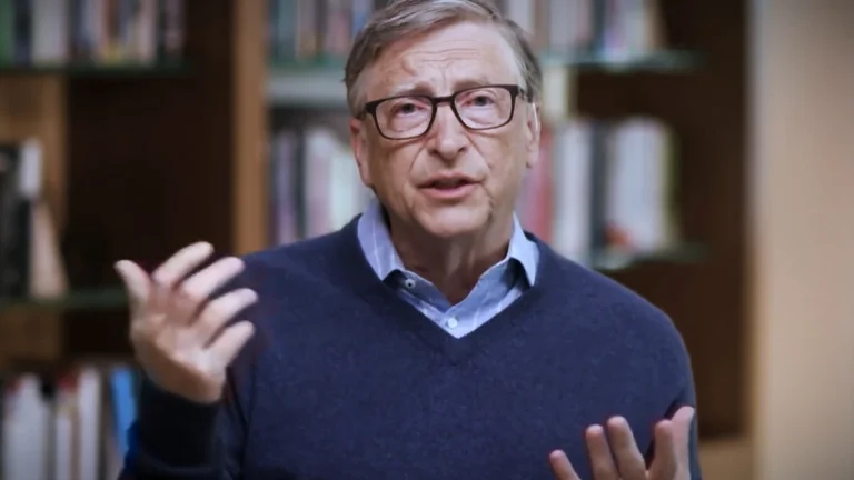 Bill Gates: This is the only profession Artificial Intelligence can't replace
