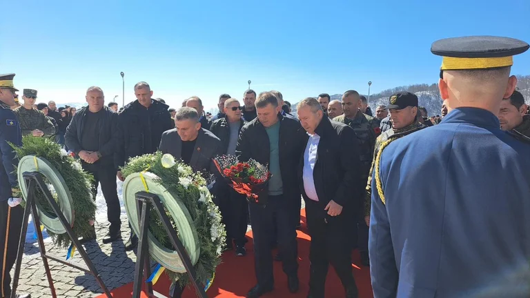 Gucati: Il crollo della frontiera a Kostunica era una svolta storica sulla strada della libertà