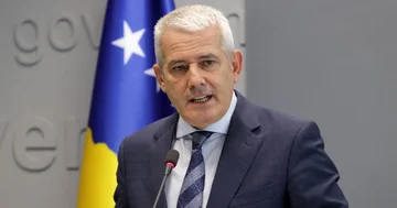 Jelal Svecla bedroht letzten November, Pristina Verdächtige verhaftet