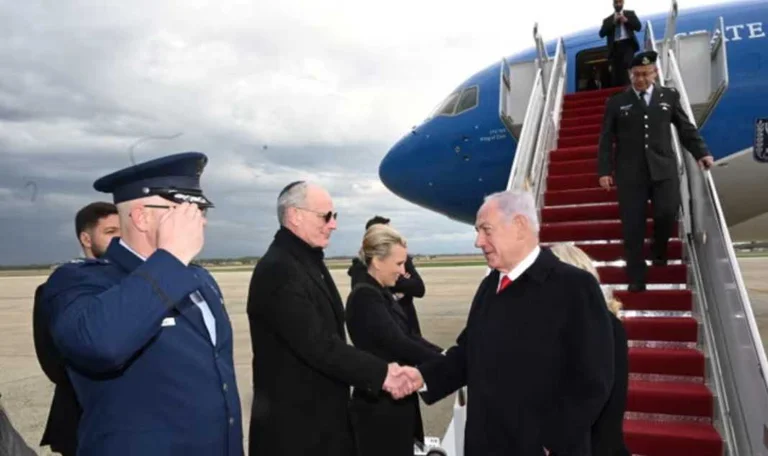 Netanyah becomes the first leader to negotiate tariffs with Trump