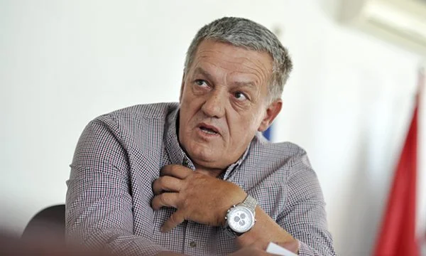 “Ma gjej…”, Gërxhaliu tregon për kërkesën e një prindi që vdiq pa e kuptuar fatin e vajzës së zhdukur