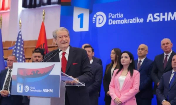 Berisha presents candidates in Elbasan, promises investment in education: May 11th Ends 12th Winter