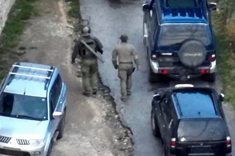 16 arrested: Svechla says one of them is the next “of the top suspect in the assassination of Africa Buxu<1>