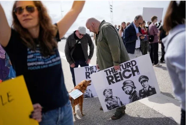 Organisierte Proteste gegen Trump-Politik in Europa beginnen