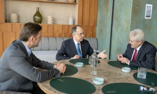 Ali Ahmeti in Albania meets President Begaj: Things are moving in the right direction neither in northern Macedonia nor in the region