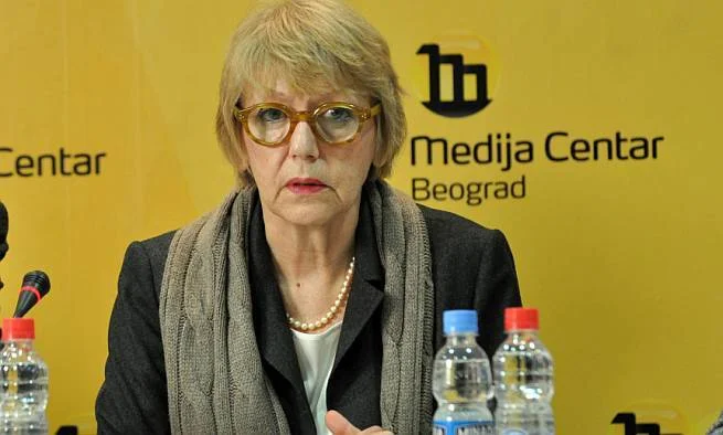 Biserko: La gioventù in Serbia sa che il Kosovo è indipendente e Vuciqi ha voluto dichiarare uno stato di emergenza