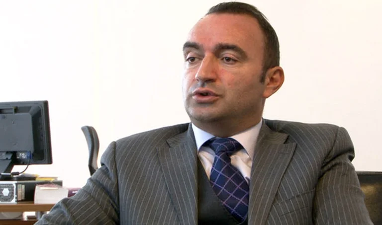 Kryetari i OEK: Bizneset po marrin punëtorë nga Bangladeshi e India, Kosovën po e shohin si vend transit për vendet e BE-së