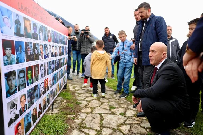 Haradinaj würdigt die Opfer des Lyben-Massakers: Freiheit, die mit dem Blut unserer besten bezahlt wird