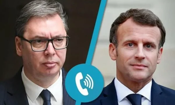 Macon sagt, er sprach mit Vuchy auf dem Telefon.