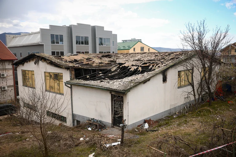 Tragedia a Kocan: 16 pazienti continuano ad essere trattati in ospedale