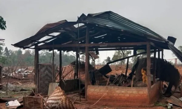 El terremoto no es suficiente, la Junta Militar de Myanmar continúa bombardeando a pesar de las bajas
