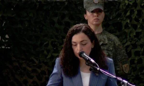 Osmani: KSF testifica sacrificar, es sucesor del KLA
