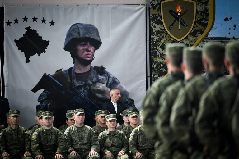 Haradinaj: Emergenza a doppio salario per l'intero settore della sicurezza del Kosovo