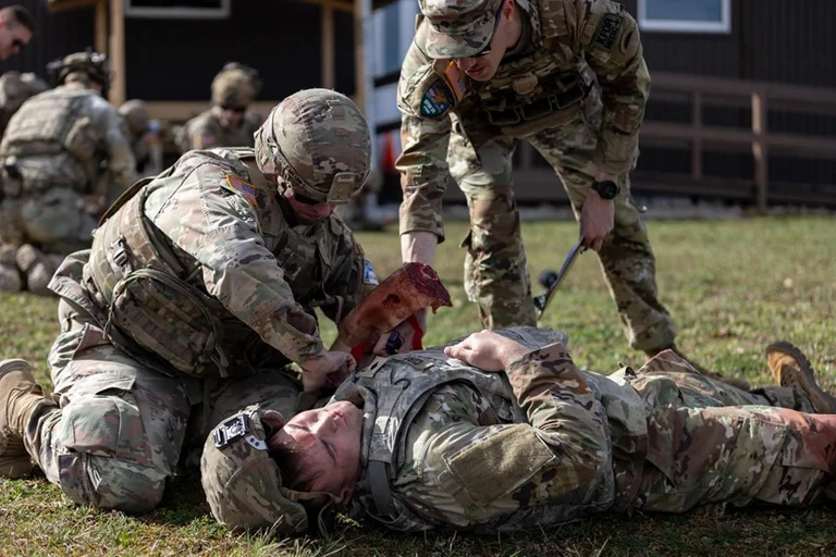 Exhausted during exercises of four American soldiers in Lithuania