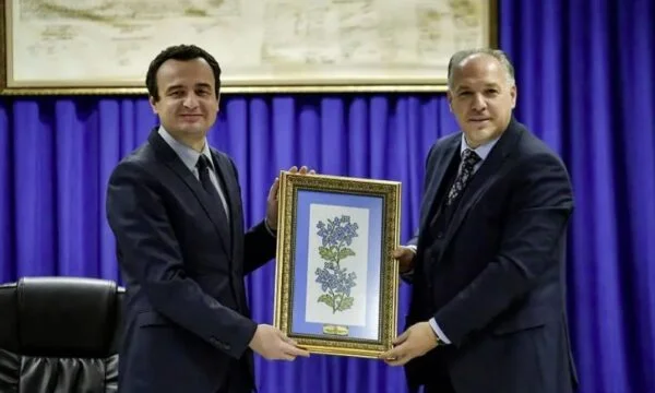 AP: Actatuz a Fikrim Damka puede complicar los esfuerzos de Kurti y VVU para formar gobierno