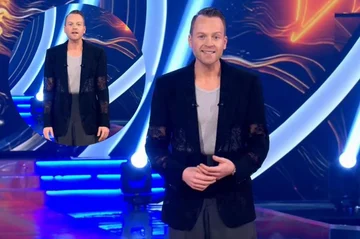 Il est critiqué, mais voici le coût des vêtements de Ledion