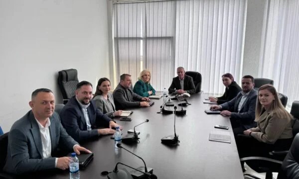 Foundation Prosecutor in Mitrovica holds meeting for handling domestic violence cases