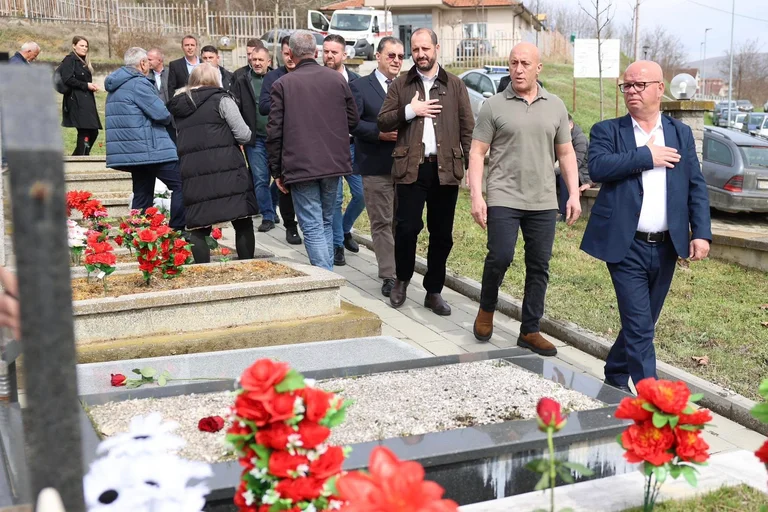 Haradinaj pays tribute to Rahovec: You remember Celines, Forts, and Brestucci's fallens
