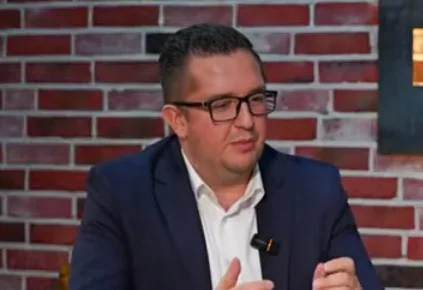 La Mustafa di LDK per lo stato di “liquidità del leader ZRE: Tre volte di interesse e insultano i cittadini