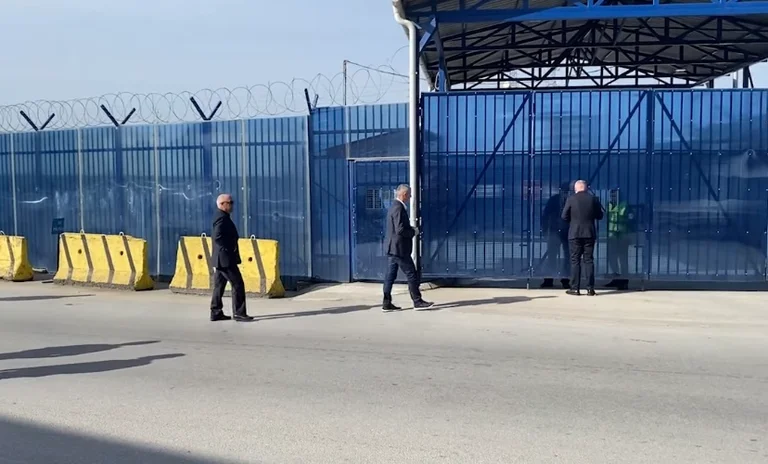 Second day of visit to Kosovo: Brothers Visit Hashim Thaci in EULEX Offices