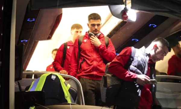 Aterrizaje nacional albanés hoy para el ejercicio en