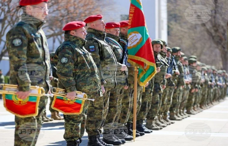 Bulgaria sends military contingent to Kosovo