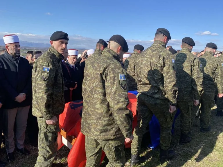 I jepet lamtumira e fundit Haxhi Thaçit