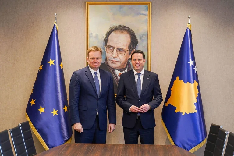 Abdixhiku ia thotë Sorensenit: E refuzojmë draft statutin e Asociacionit që e pranoi Qeveria në largim