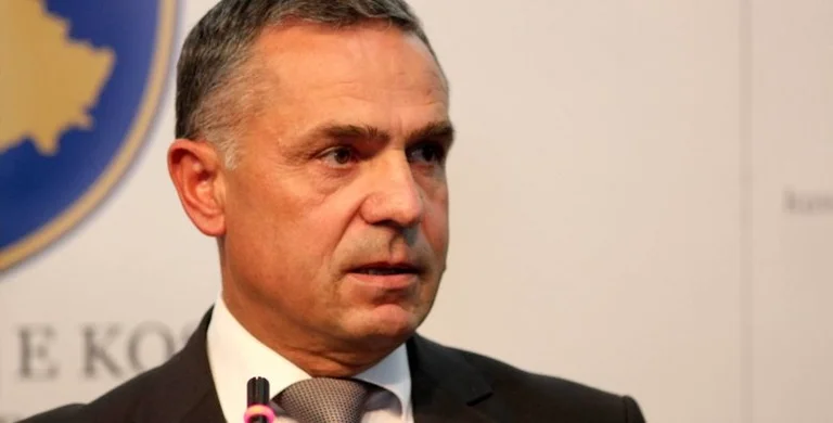 “Ka takime të opozitës për formimin e qeverisë së re” – E konfirmon Isufi i AAK-së