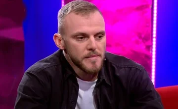 Il a tiré une arme après avoir été attaqué par les hommes de Jest, réagit Zeberwocky