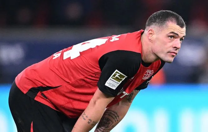 Les jours de surprise à Bundesligla sont perdus comme local Leverksen, Dortmund, Bayerni