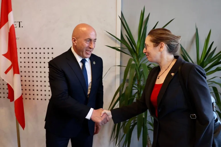 Haradinaj incontra l'ambasciatore del Canada nel Kosovo: forte sostegno alla democrazia