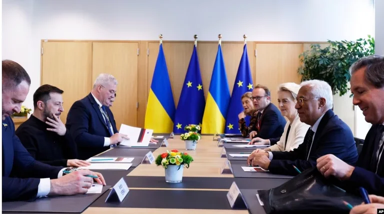 L'UE appelle à une réunion d'urgence pour la sécurité européenne et l'Ukraine, Von der Leyeen: un moment crucial
