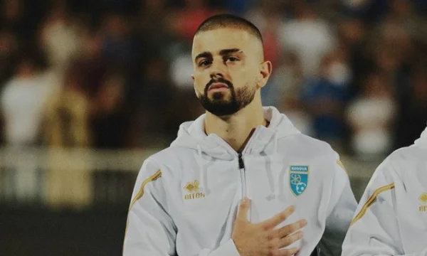 Edon Zegrov Kosovo è la principale mancanza di combattimenti contro l'Islanda