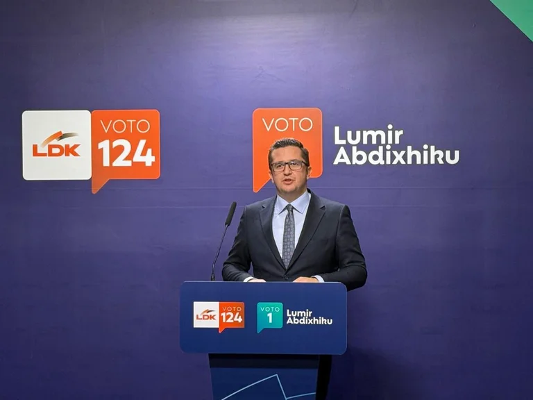 Mustafa-VVVV da lì: Digli come hai comprato i voti con il bilancio statale in tempo di pensione, pagamento extra