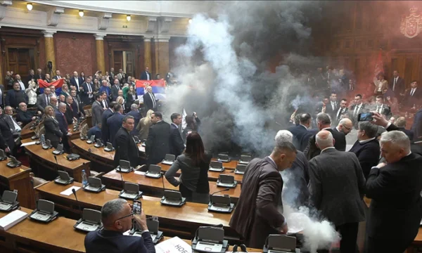 Vorfall im Parlament Serbiens: Die Strafverfolgungsbeauftragungen starten Ermittlungen