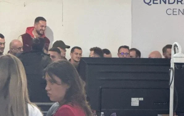 Les forces de police augmentent en QNR après les affrontements entre Geci et Krasniqi