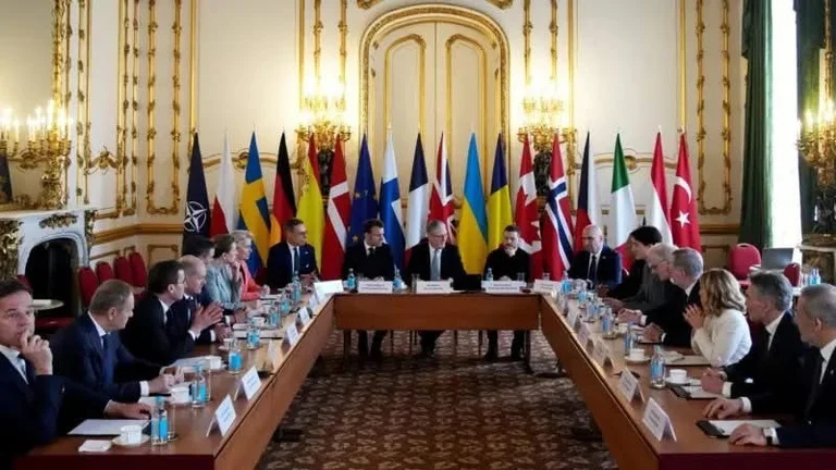 Étoile : C'est un moment historique pour la sécurité de l'Europe.