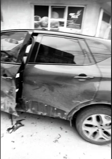Je suis un peu contrariée, je ne suis pas très bonne. L'ex-résident de BBVK fait accident de voiture, images publiées