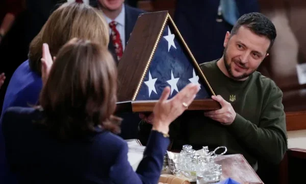 CNN: Zelensky dankt den USA 33 mal