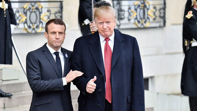 Macron e quan të paparashikueshëm Trumpin, u kërkon europianëve të refuzojnë të bëhen ‘vasalë të lumtur’ të SHBA-së