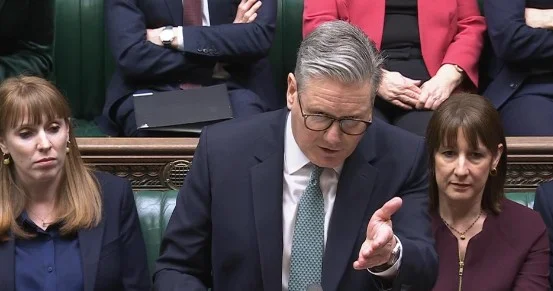 Kryeministri britanik: Rusia përbën kërcënim për ne, tiranët si Putini dinë t’i përgjigjen vetëm forcës