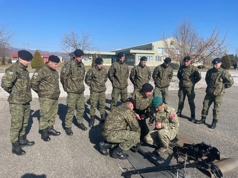 FSK-ja përfundon trajnimin nga Forcat e Armatosura Turke për përdorimin e granatahedhësit automatik MK-19