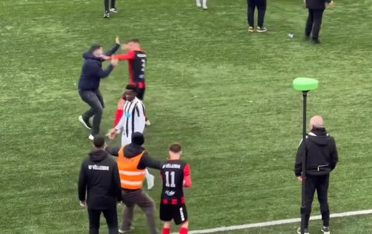 E turpshme: Ndeshja përfundon me dhunë, tifozët e Lirisë sulmojnë futbollistët e Vëllaznimit