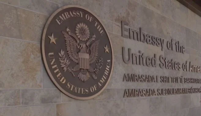 米国大使館 “Gendarmerie”: 平和とセキュリティの誓約に沿って待機しているレポートを監視しています