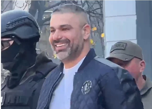 Smiled in front of the cameras. moment when Safet Bajri arrives at Tirana Police Directorate
