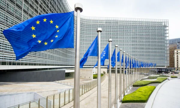 UE: Integrazione dell'Ucraina e dei Balcani geopolitici occidentali, ma “allargamento è procedura con una serie di passi
